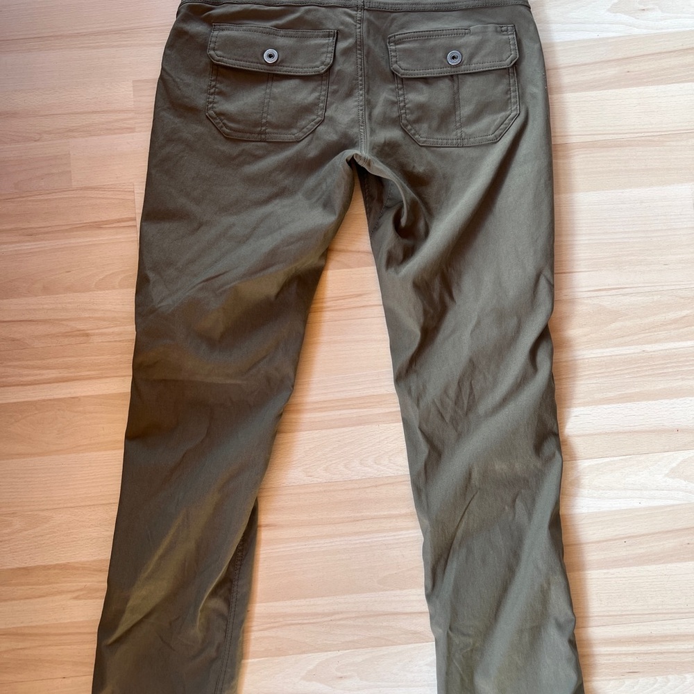 Prana Halle Women's Straight Leg pants in Olive